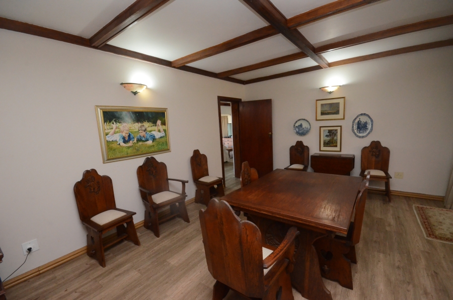 5 Bedroom Property for Sale in Blue Bend Eastern Cape